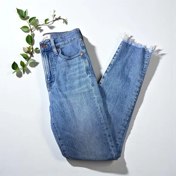 Madewell Perfect Vintage Jean in Ainsworth Wash - Picture 5 of 11